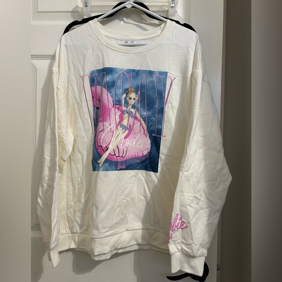 NWT Barbie Vacay Mode ivory sweatshirt XXL pink flamingo float - Picture 3 of 6